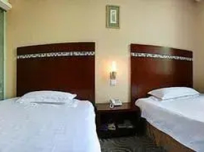 Roman Holiday Business Hotel