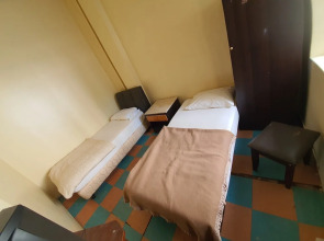 SPOT ON 90138 Hotel Elwarda Klcity