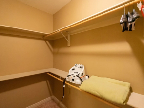 Deer Valley 166 4 Bedroom Apts