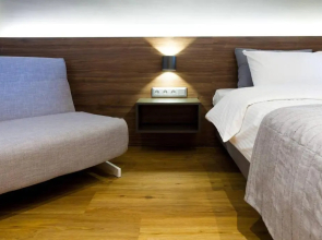 TONI'S Charming Apartment 2BD, close Thisseo Metro
