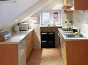 Seaview Apartment With Large Terrace Bol