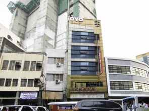 Lucky Hotel by OYO Rooms