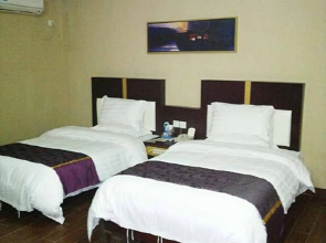 Dong Hai 0898 Express Hotel