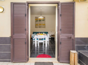 Distefano House Close To Sea