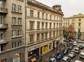 Mini Hotel Barvy Lvova on Hnatyuka St.