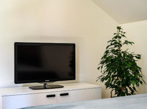 Modern studio - 10min walk to the sea