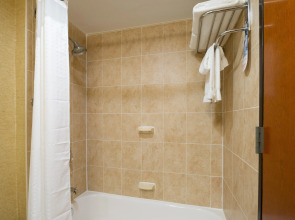 Holiday Inn Express New York City- Wall Street by IHG