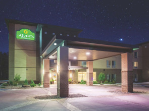 La Quinta Inn & Suites by Wyndham Duluth