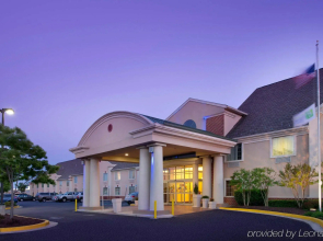 Holiday Inn Express & Suites Annapolis by IHG