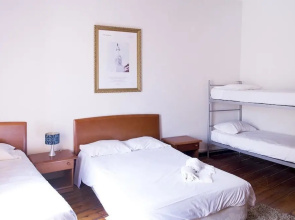 Algarve Hostel