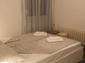 Apartment Silver