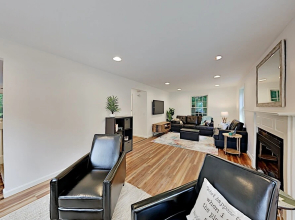76overrd 3 Bedroom Home