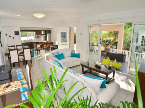 *Haritos traditional Apt-5min from Falassarna Bch*