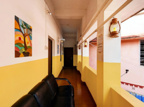 OYO 80448 Adorini Guest House