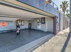 Cape Town Skyroof apartment LOADSHED PROOF Ocean Views