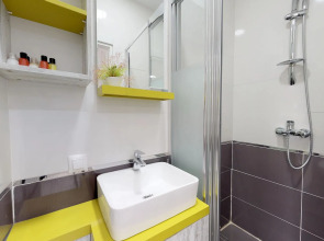 Zin D Home Dudullu Suits