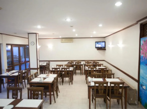 Oya Boutique Hotel & Suites