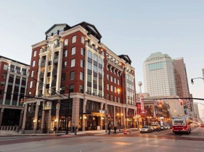 FRONTDESK LC Riversouth 205 Apts Downtown Columbus