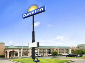 Days Inn Clarksville North