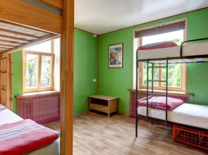 Travellers Beach Hostel