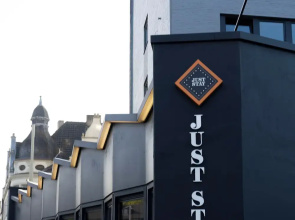 JustStay Mülheim/Oberhausen Hotel & Apartments