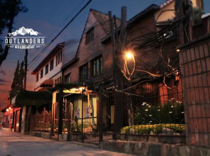 Outlanders Hostel