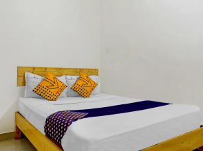 SPOT ON CHN1643 Grand Residency