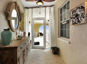 Royal Marc #50612 - 3 Br Condo