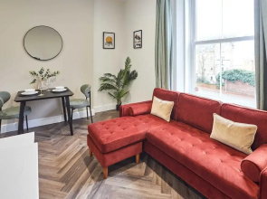 Host Stay Apartment 3 Upton House
