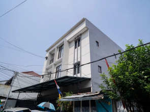 KoolKost near Pasar Baru