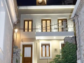 Leone Suites