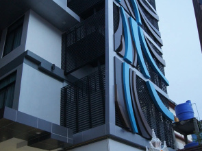 Thanburi Hotel