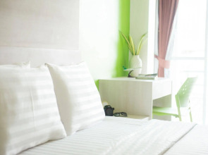 The Fifth Residence Hotel