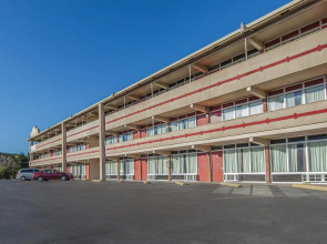 Econo Lodge Renfro Valley