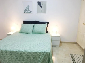 Sagasta Beach Apartment IV by Canary365