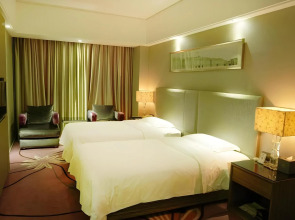 La Perle International Hotel - Free shuttle between hotel and Exhibition Center during Canton Fair & Exhibitor registration Counter