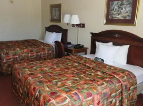 Magnuson Hotel Waco