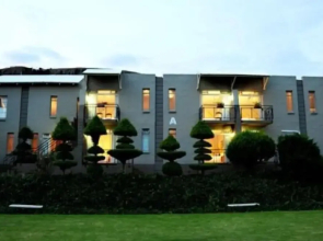 Villa Paradiso Country Manor
