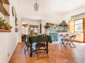 Beautiful Villa near Cefalù