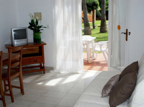 Apartamentos Ses Anneres