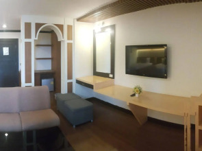 Windmill Resort Hotel