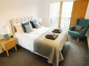 Sheffield 2nd Fl 2 Bed City Apartment