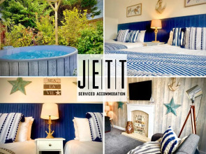 Remarkable 3-bed Hot Tub House in Blackpool