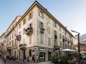 Como Design Apartment