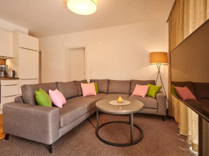 die Tauplitz Lodges - Alm Lodge A3 by AA Holiday Homes