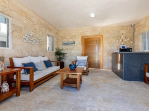 Beauty Arenas Village C402