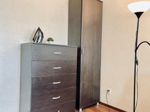 Диван и Чемодан на пр-кте Красный, 100/1