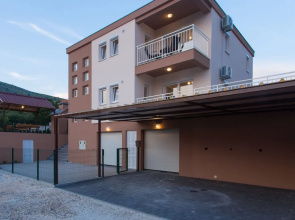 Villa Honey
