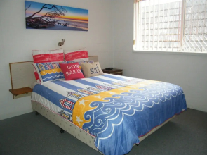 Forster Lodge 16
