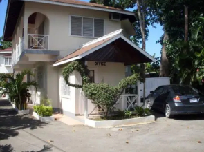 Mariposa Hideaway